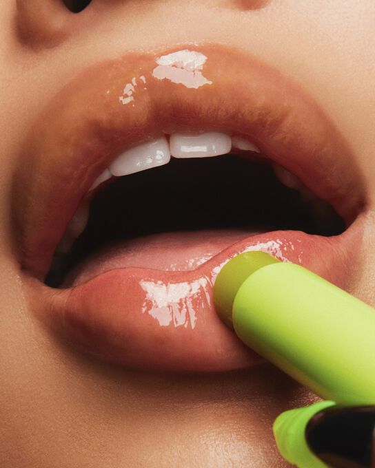 Squirt Lipbalm Plumping Gloss Lime Green